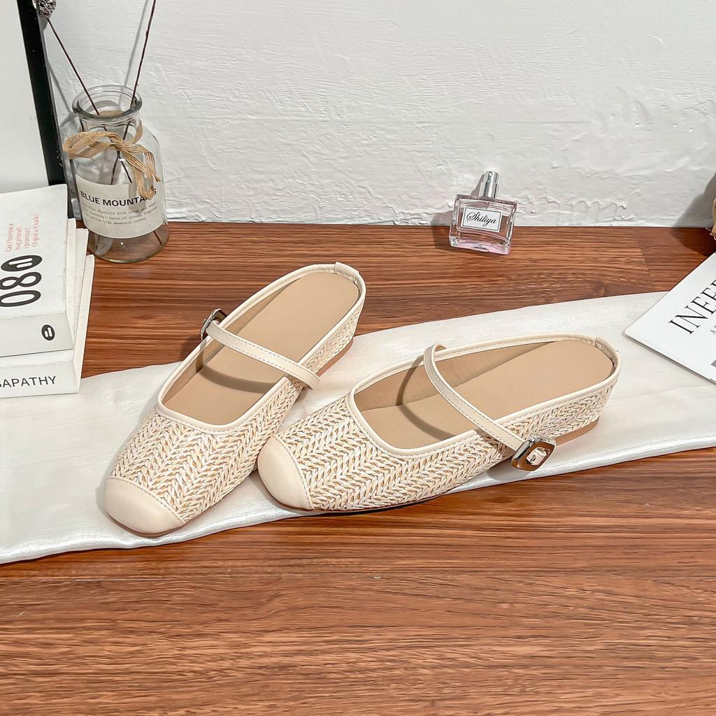 Grape mother inner height increase retro woven hollow square head word with thick heel sandals Muller half slippers women's summer 2025