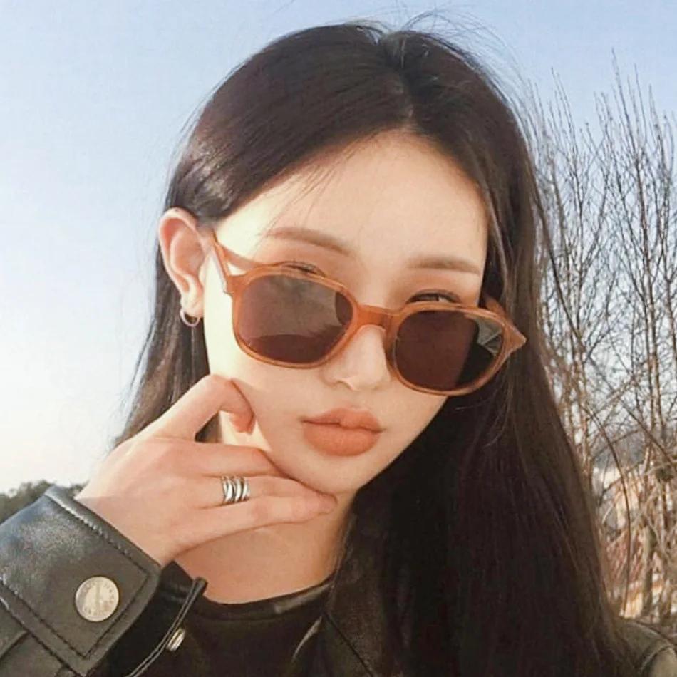 Small Frame Square Sunglasses Women for Men Luxury Brand Designer Vintage Punk Sunglasses Popular Gradient Eyeglasses UV400