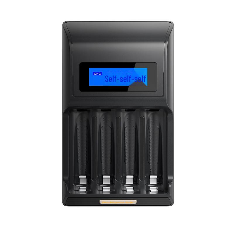 Chytrá LCD nabíječka pro 5-7 dobíjecích baterií