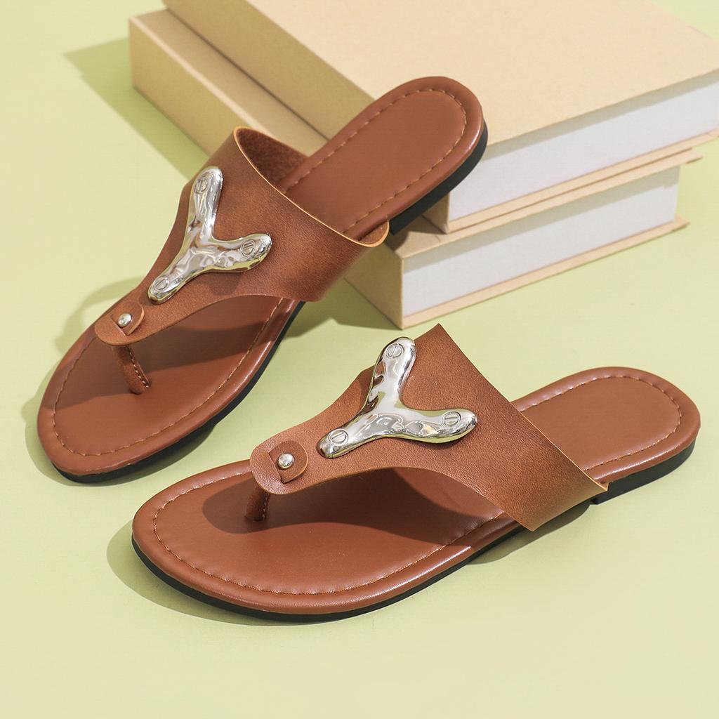Fashion 2024 Summer New Clip Toes Flat Bottom Flip-flops Female Summer Outside Non-slip Comfort Beach Shoes Versatile Zapatos Mujer