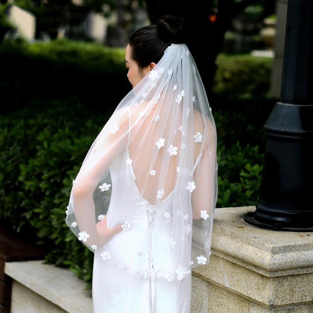 Brautschleier Braut Aufwendiger Tüll Perlen 3D Blume Kurz Junggesellinnenabschied Junggesellinnenabschied Brautschleier Junggesellinnenabschied Kopftuch