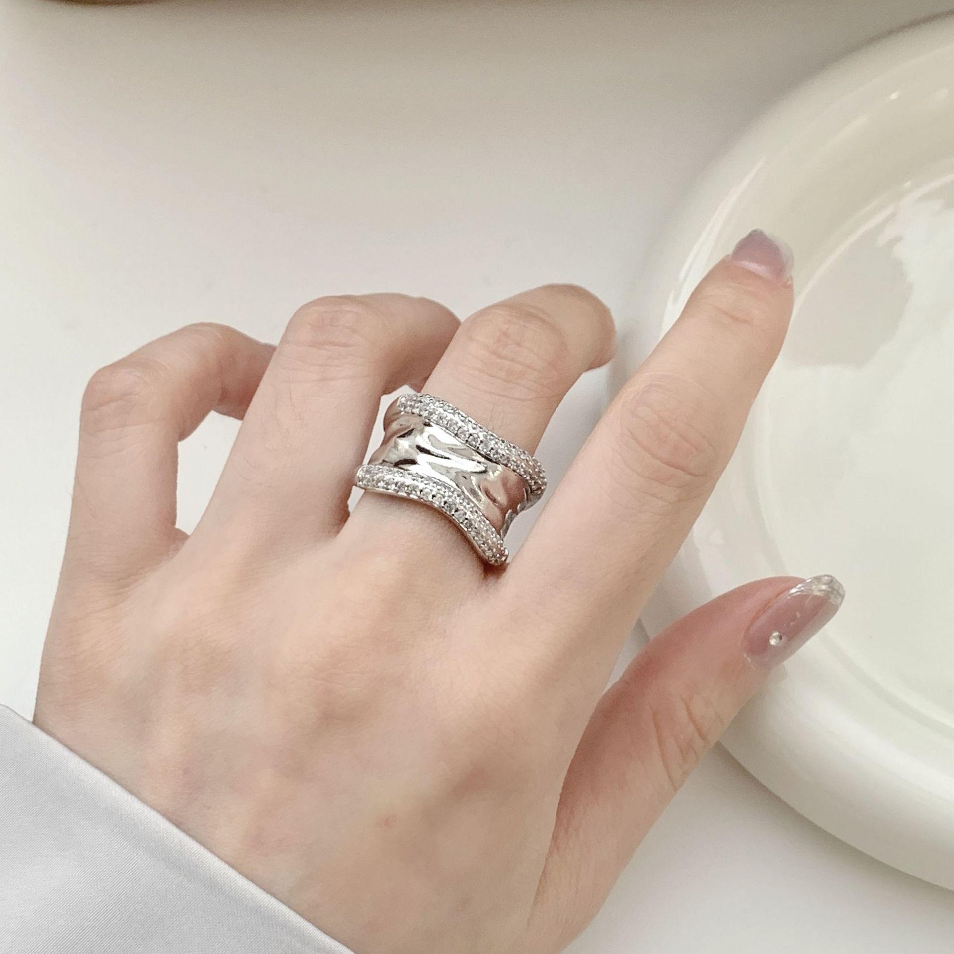 Geometric Irregular Shiny Adjustable Ring: Women s Fashionable Creative Open Pleated Hip Hop Index Finger Ring Trendy Style Open Adjustable