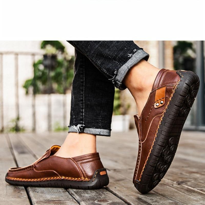 Men's Slip-on Casual Leather Shoes Hand-stitched Plus Size 36-50 Loafers Non-slip Soft Sole Flats for Walking Driving