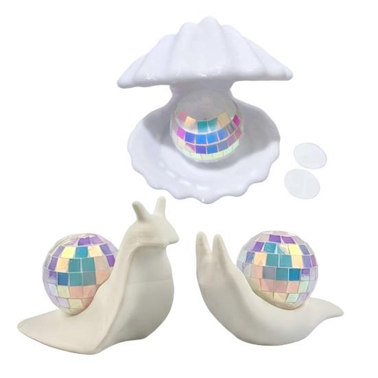 Cute Animal Ornament Disco Snail Figurine, Retro 70s Ball Table Statue, 3D Boho Room Accessories Glitter Mirror for Home Office Desktop Shelf