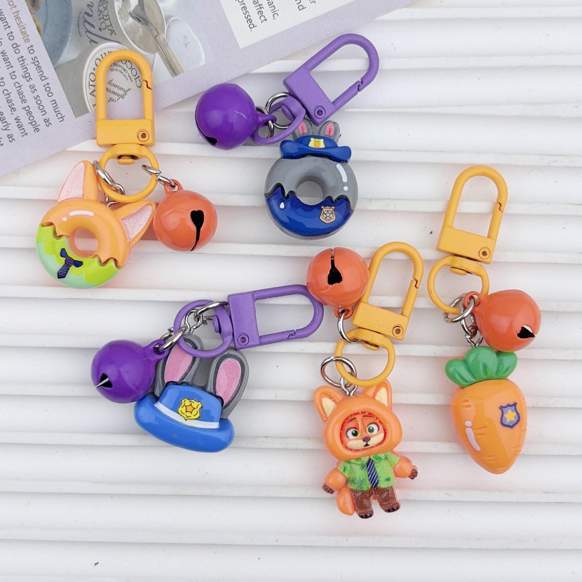 Cartoon Animal Keychain Pendant: Cute Heart Design for Best Friends & Couples