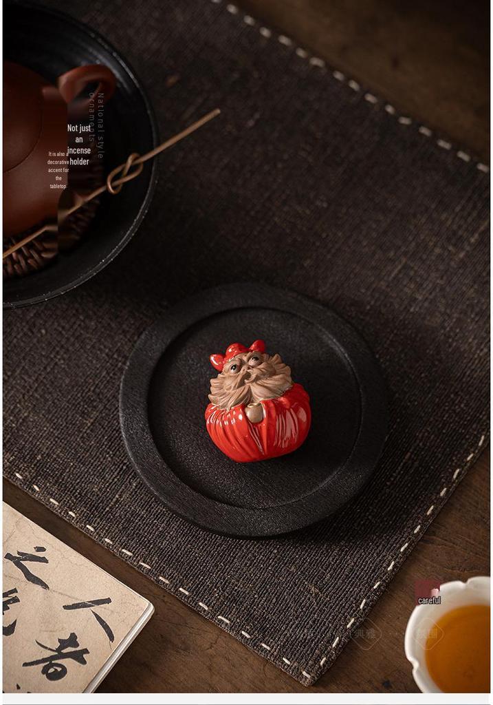 Zhong Kui Ceramic Incense Burner and Holder for Indoor Use - Tea Table Ornament