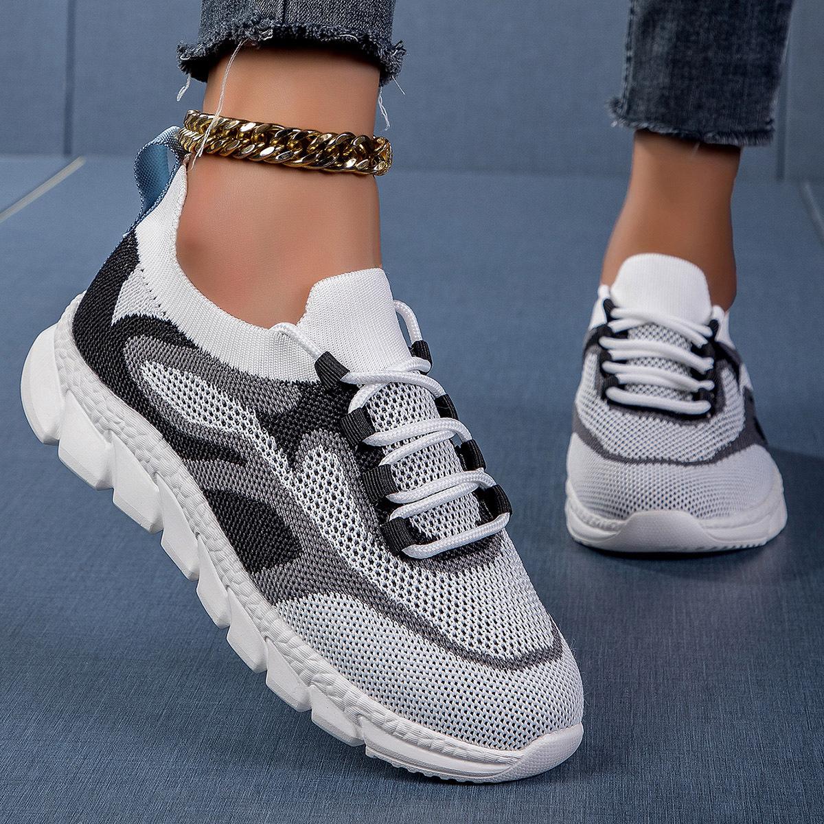 

Flying woven lightweight breathable running shoes soft sole comfortable sports single shoes fashionable versatile outdoor casual shoes trendy shoes 42