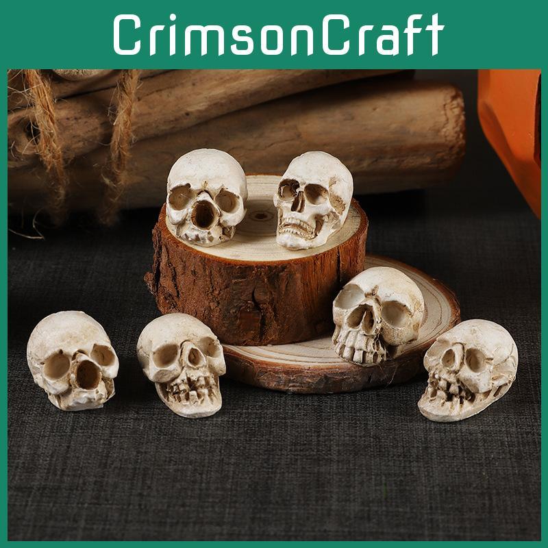 Halloween Skull Model Resin Mini Figurine For Holiday Decor And Promotional Gifts