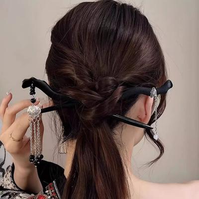 Čínský starověký styl vlasové tyčinky kovový přívěsek střapec ručně vyráběné vlasové hůlky ženy třásně design updo účes příslušenství