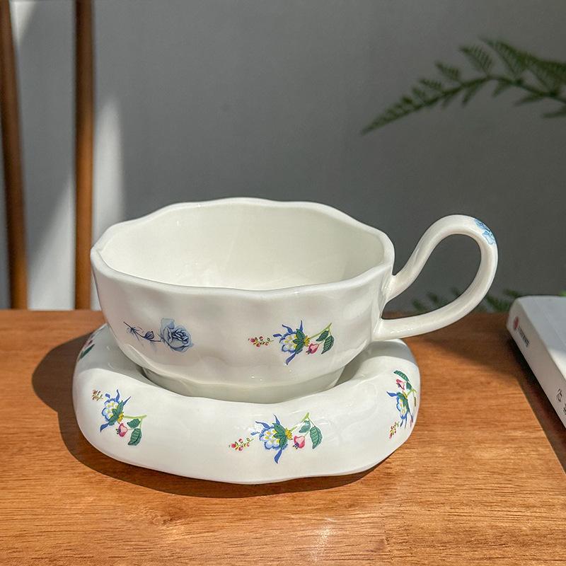 High Footed Flower Coffee Cups and Plates Ceramic Water Cup Afternoon Tea Cup Oat Breakfast Cups Milk Mug Flower Tea Mug