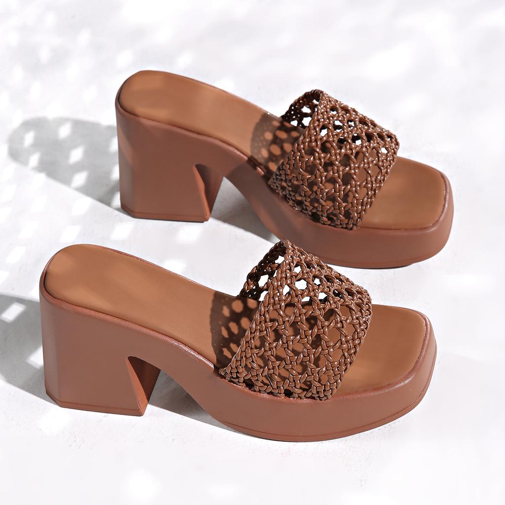 Fashion Trend Women Summer New Simple Outdoor Slip-on Square Heel Sandals 2024 Fashion Designer Women Casual Slippers Shoes for Women