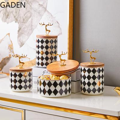 Keramik-Bonbonglas im europäischen Stil Holzdeckel Goldener Hirsch Luftdichtes Glas Leichter Luxus Haushaltsaufbewahrungsbox Desktop Dekorglas