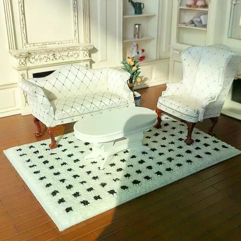 Miniature Plush Carpet Fluffy Mat Model 1: 12 Dollhouse Photography Prop Kids Pretend Play Toys Doll House Mini Decoration Gifts