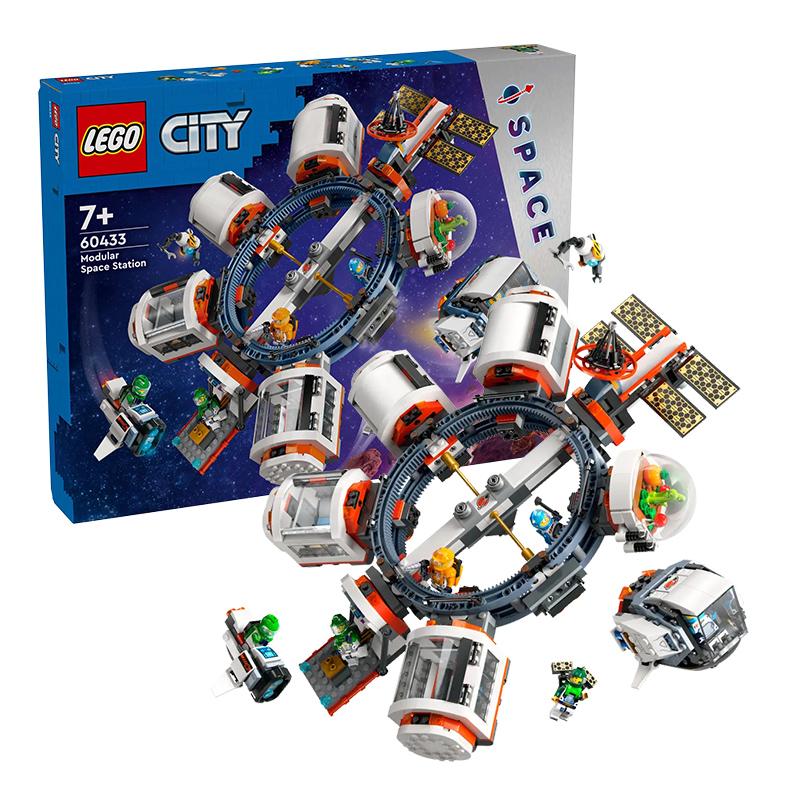 LEGO ® City Modular Space Station