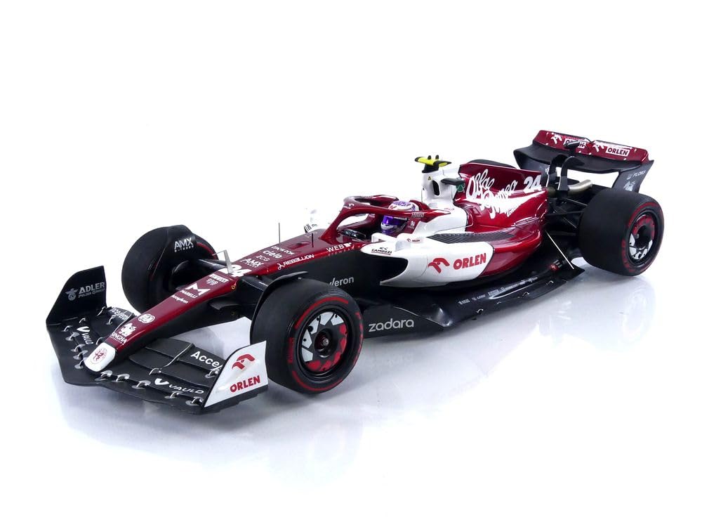 

Minichamps Alfa Romeo Oren C42 Bahrain GP2022 Завершенный продукт 1/18