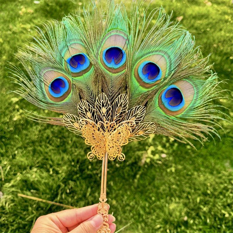 1Pc Vintage Peacock Feather Fan Handheld Ornamental Fan Wedding Photo Shooting Props Live Show Prop