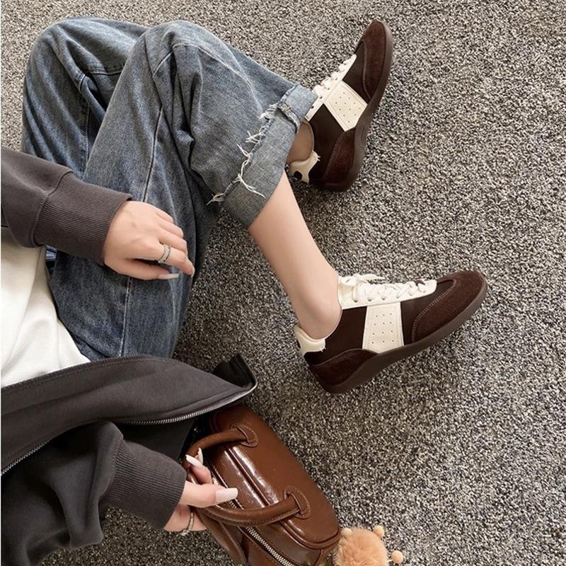 2025 New Maillard Color Matching Retro Ballet Training Shoes Soft Sole Niche Casual Lace-up Sports Women's Shoes