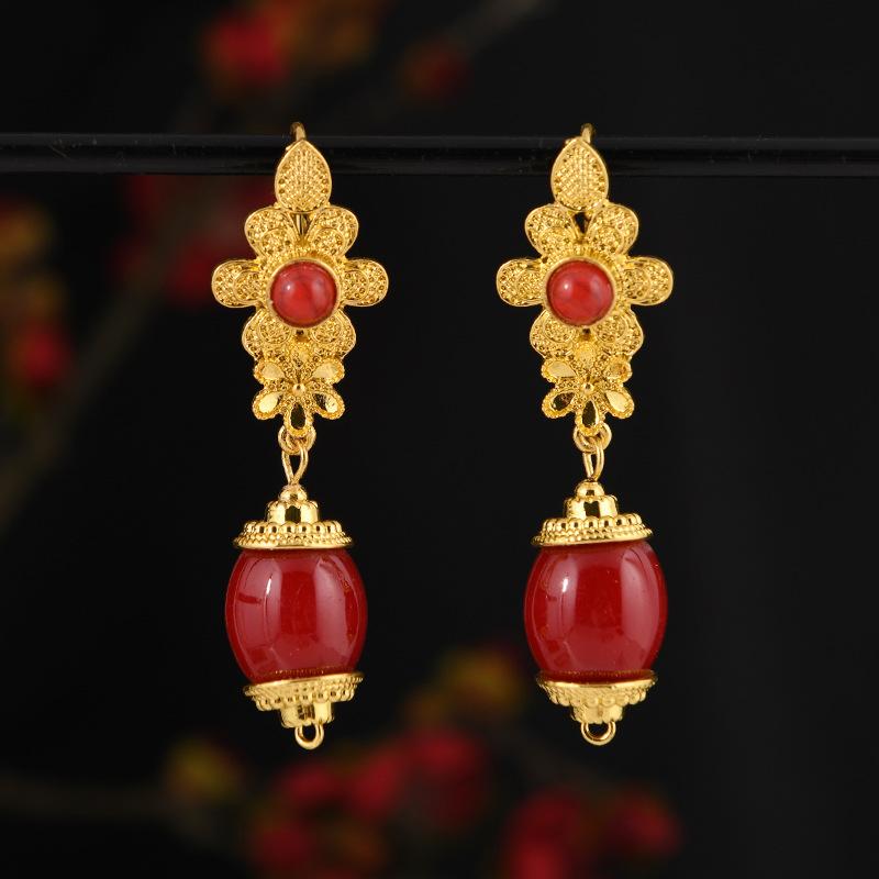 Xizang few earrings Nepal gold Tibetan style long earrings Tibetan women's earrings Tibetan clothing accessories