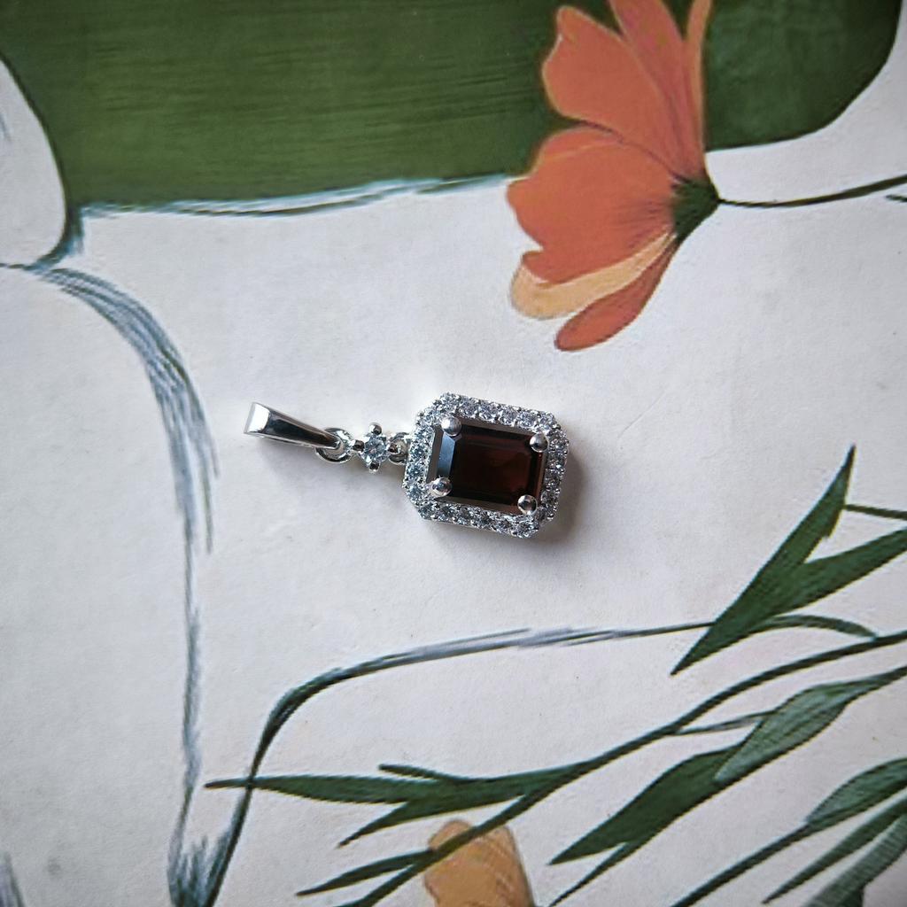 Silberanhänger mit Granat 1,631 ct (2204145)