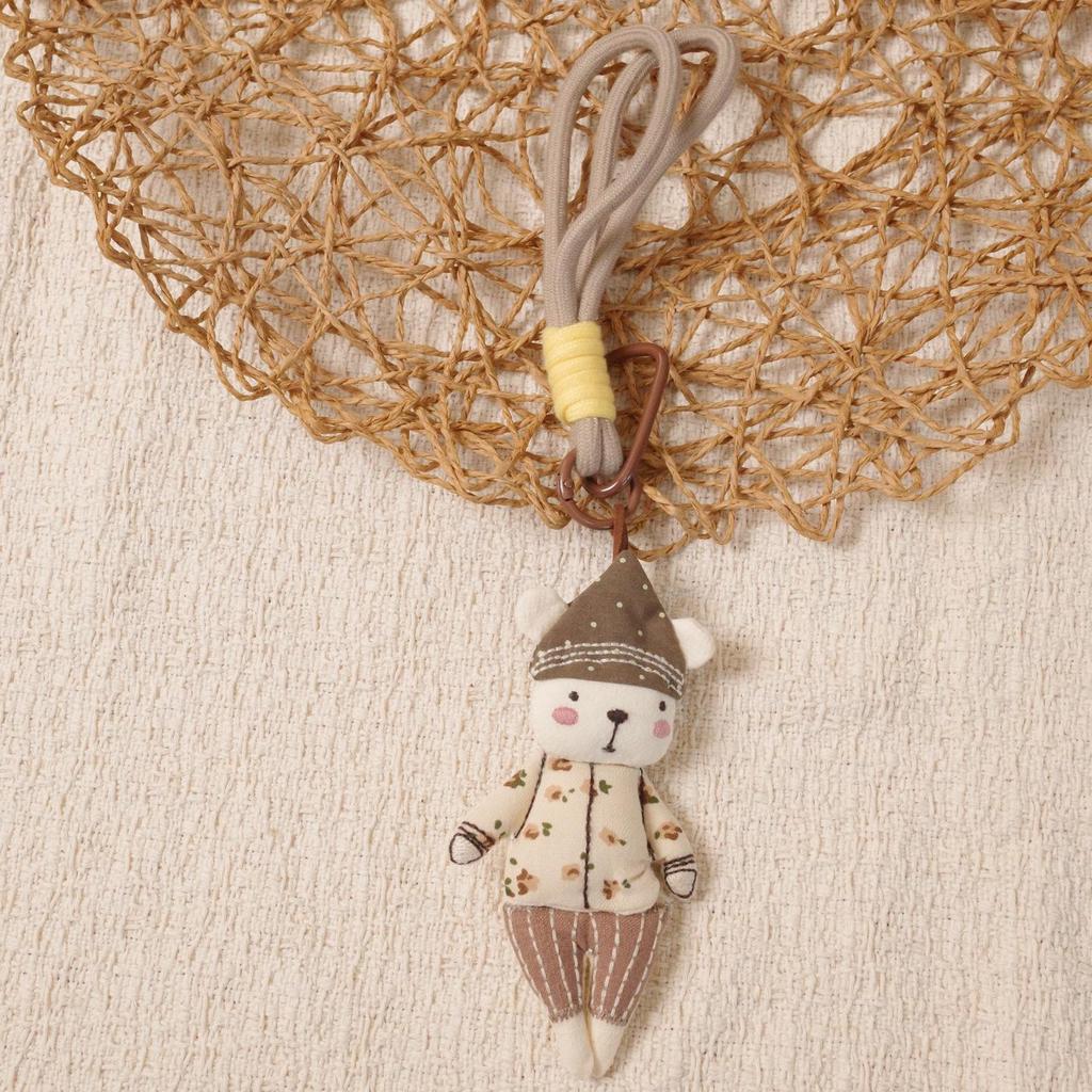Korean Handmade Cartoon Fabric Doll Keychain: Cute Animal Design Bag Accessory
