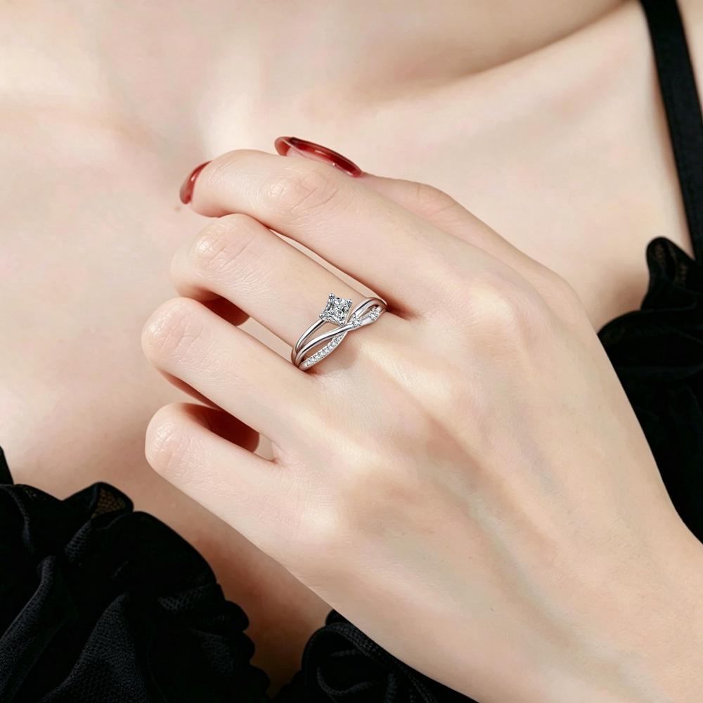 Women's S925 Sterling Silver Princess Cut Moissanite Wedding Ring, 0.4 Carat, D Color, In Stock.