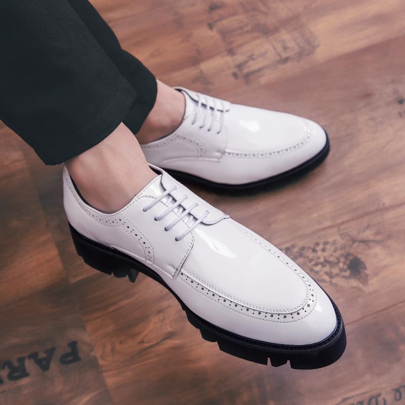 

2025 new business dress leather shoes men s glossy Brock engraved white lace-up leather shoes platform 39