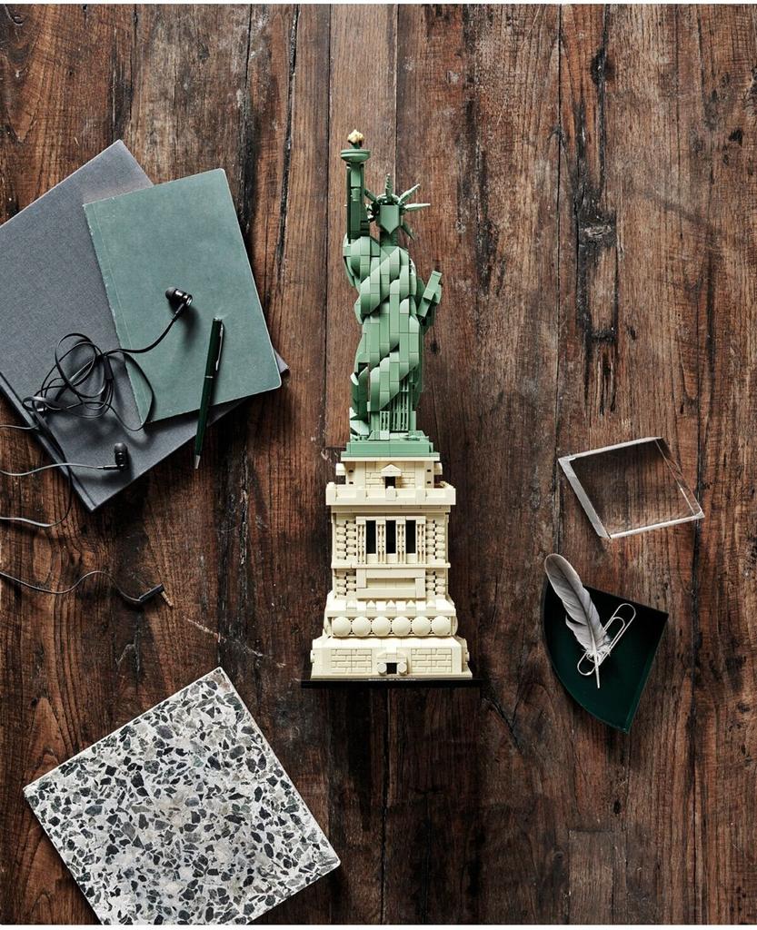 LEGO конструктор Архитектура – Статуя Свободы (21042)