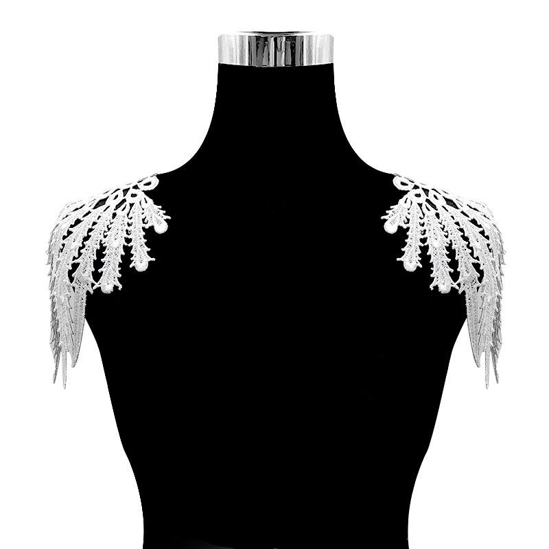 Water soluble lace flower piece polyester light embroidery flower three-dimensional hollow embroidery pair flower wings angel wings shoulder flower DI white