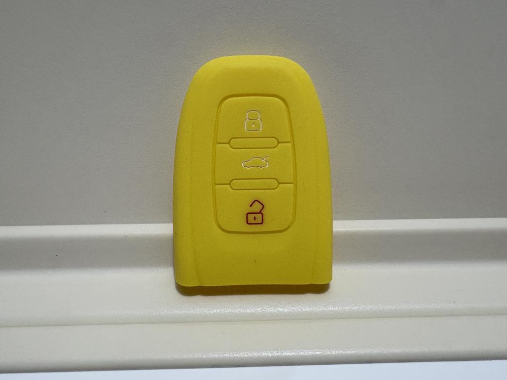 Suitable for Changan CS75PLUS Key Cover UNI-V Key Case CS35PLUS Yidong Silicone Protective Cover Lumin