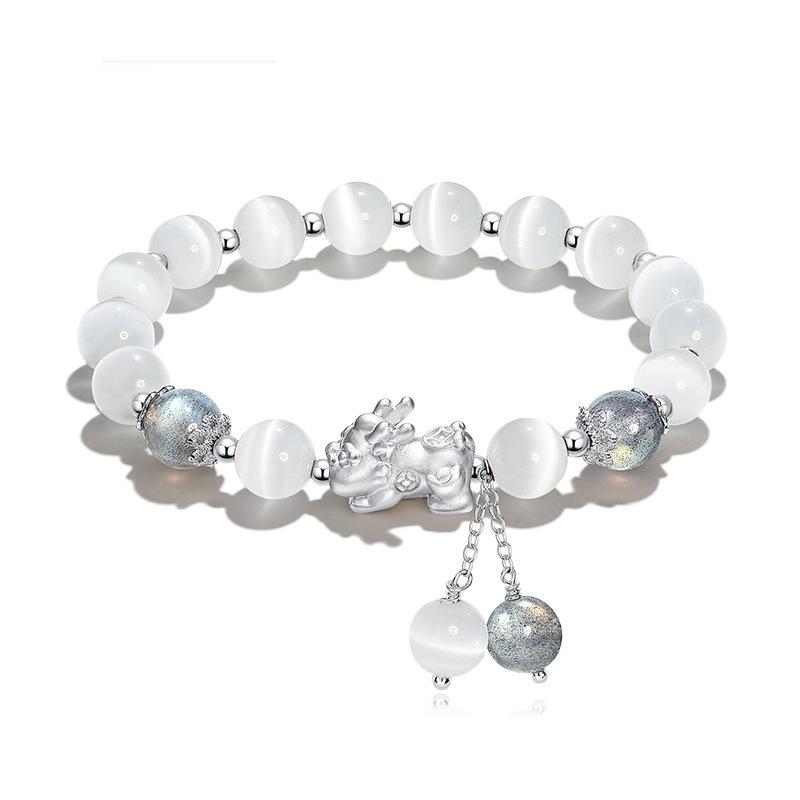 Cat's Eye Stone Bracelet for Women, Unique Design, Exquisite and Luxurious, Pixiu Strawberry Crystal Bracelet