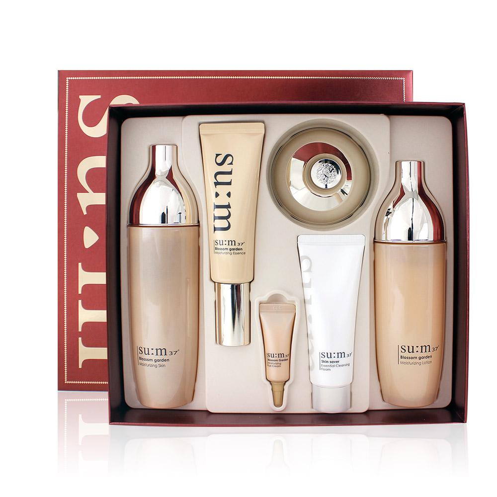 SUM37 Специальный подарочный набор Blossom Garden из 3 предметов 3pcs Gift Set