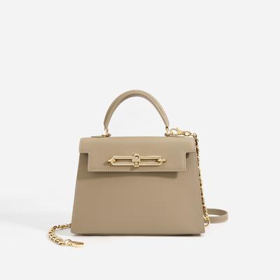 Nouveau Sac Carré Petit à Rabat à Chaîne Moyenne en Cuir de Vachette Sac à Bandoulière Commuter pour Femme