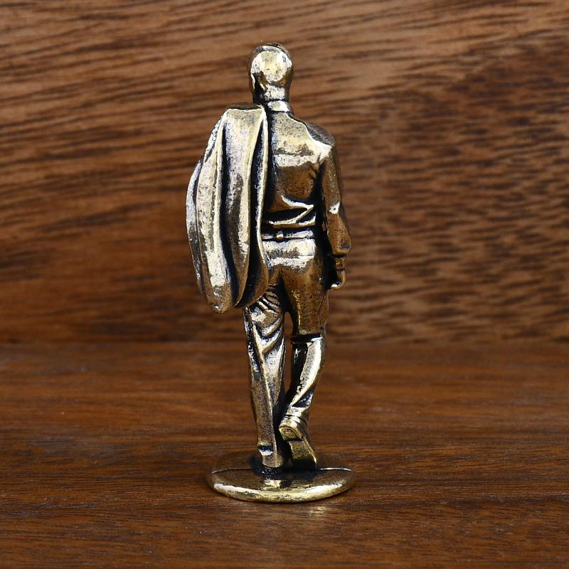 Handsome Brass Male Model Suit Statue Retro Style Man Character Art Figurine Study Room Decoration Gift