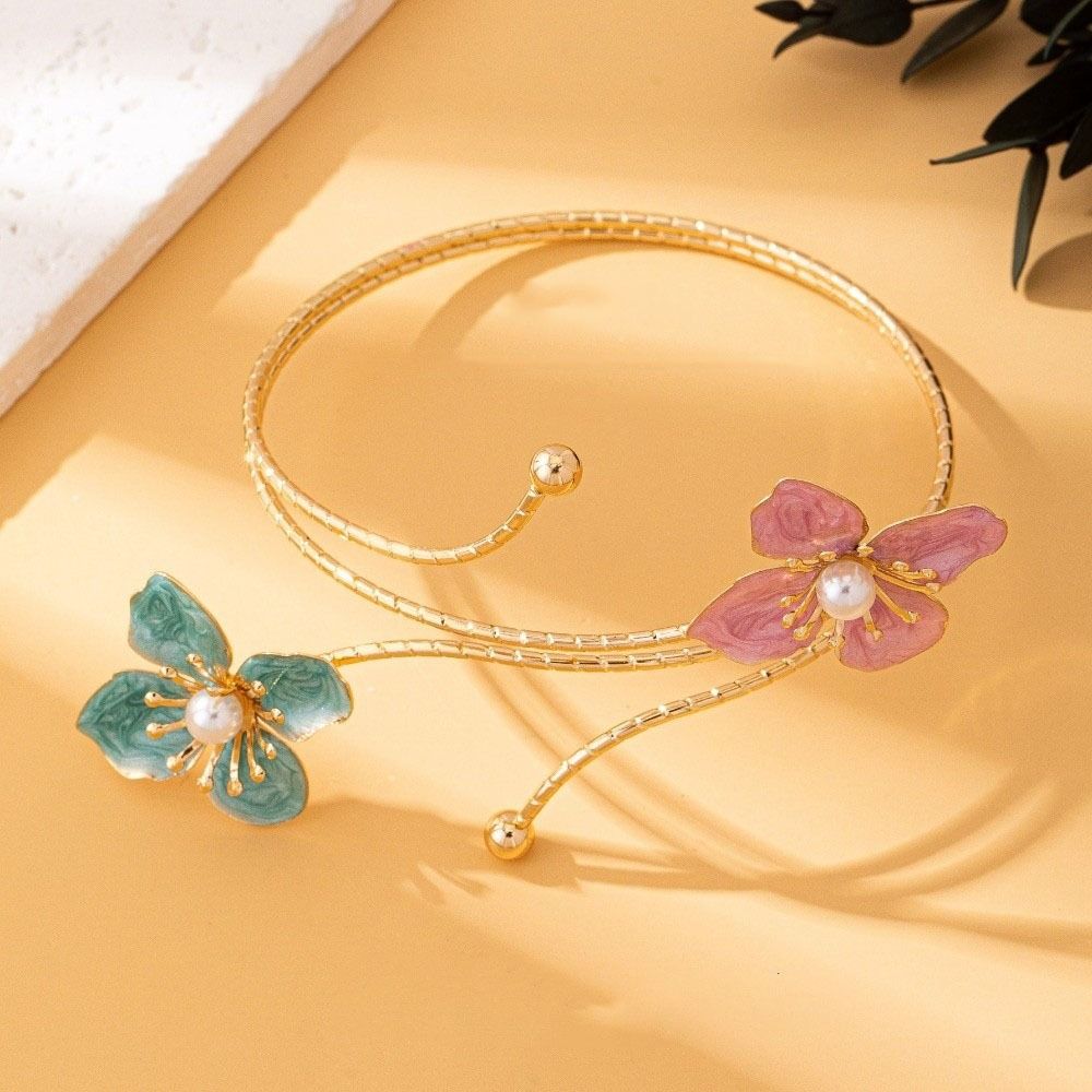 Tropföl Blumen Armband Bohemian Armband Exquisiter Offener Armreif Urlaub