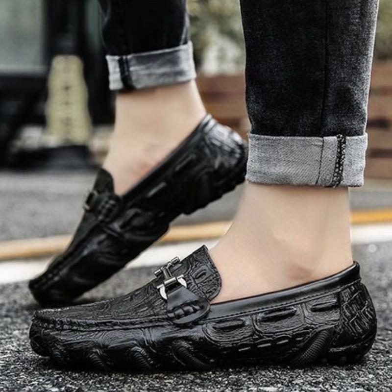 Trend Men Leather Shoes Flat Slip on Breathable Casual Loafers Crocodile Leather Design Fashion Moccasins for Men Zapatos Hombre