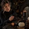 Halloween Tabletop Decoration - Realistic Black Figurine for Holiday Decor