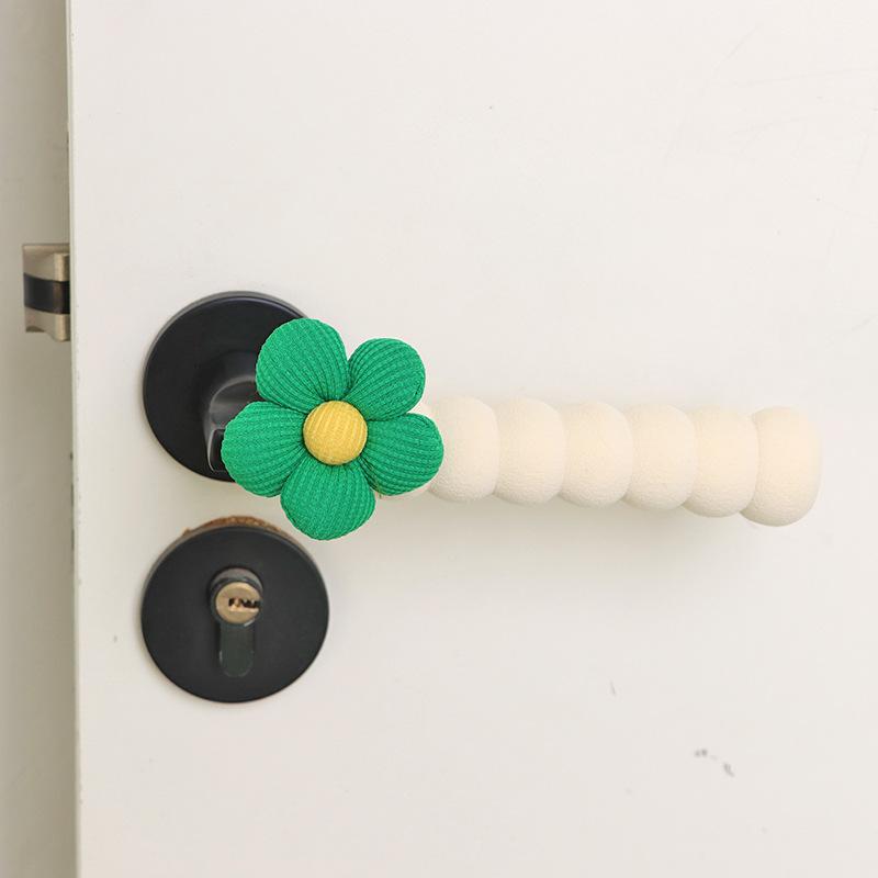 1 small fancy door handle cover to effectively prevent damage to walls and door locks, anti-static pull gloves