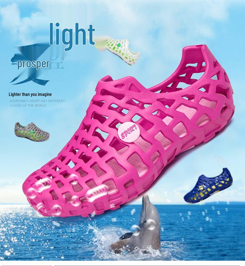 2024 Summer Breathable Hollow Clog Sandals for Couples - Slip-on Beach Style