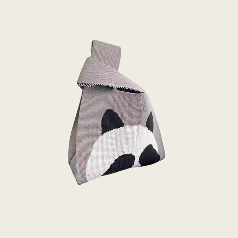Gift bag birthday gift bag handbag handbag hand carry out panda handbag woven handbag knitting