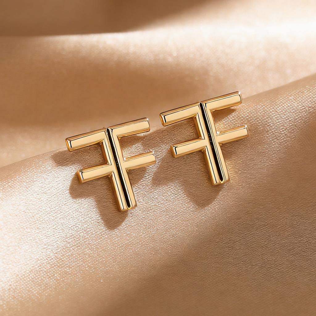European and American Light Luxury Style Earrings, Geometric T-shaped Cross Design, Metal Style Earrings, Versatile