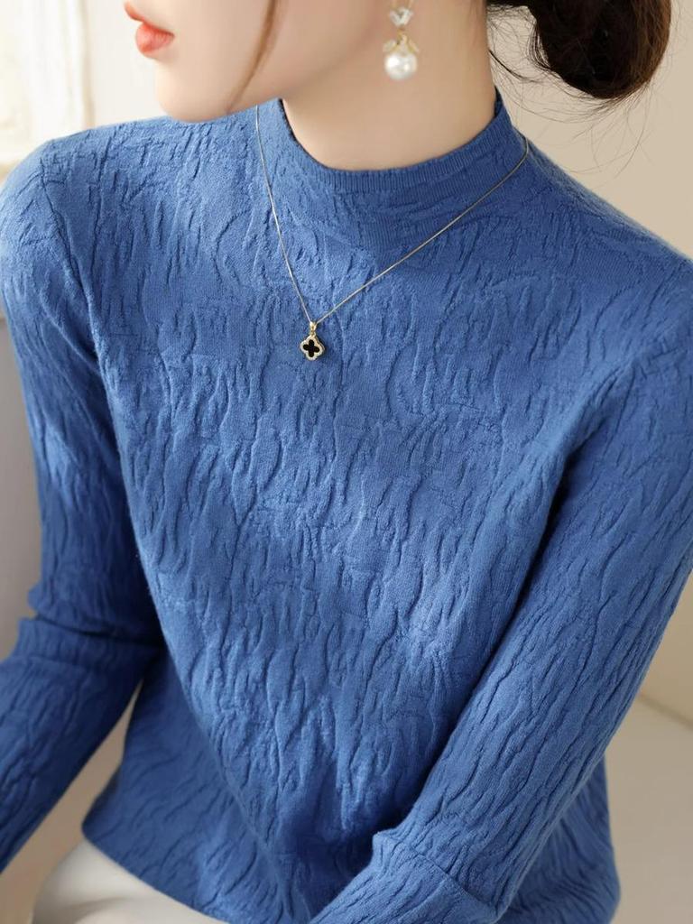 Women's High-Quality Textured Winter Sweater with Half-High Collar and Long Sleeves