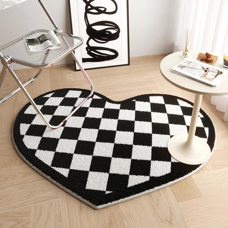 

VIKAMA Fashion Ins Style Cute Heart Shaped Teenage Girl Bedroom Bedside Blanket Living Room Coffee Table Sofa Play Floor Cushion 40X60CM(1.3X2FT