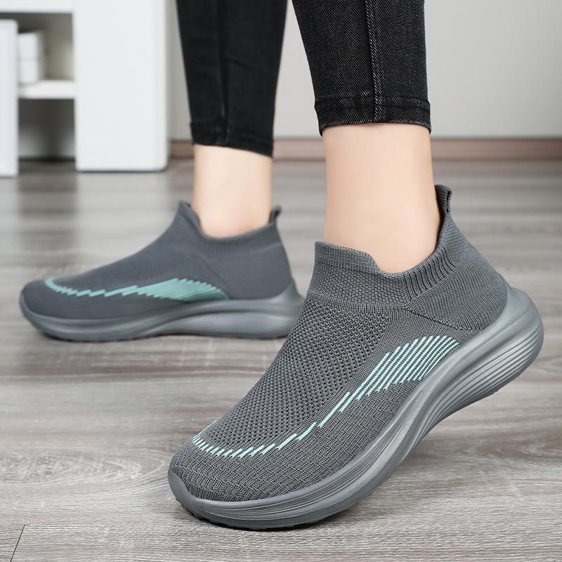 Women's Flyknit Lightweight Slip-on Sneakers: Breathable, Soft Sole Running Shoes for Spring and Summer