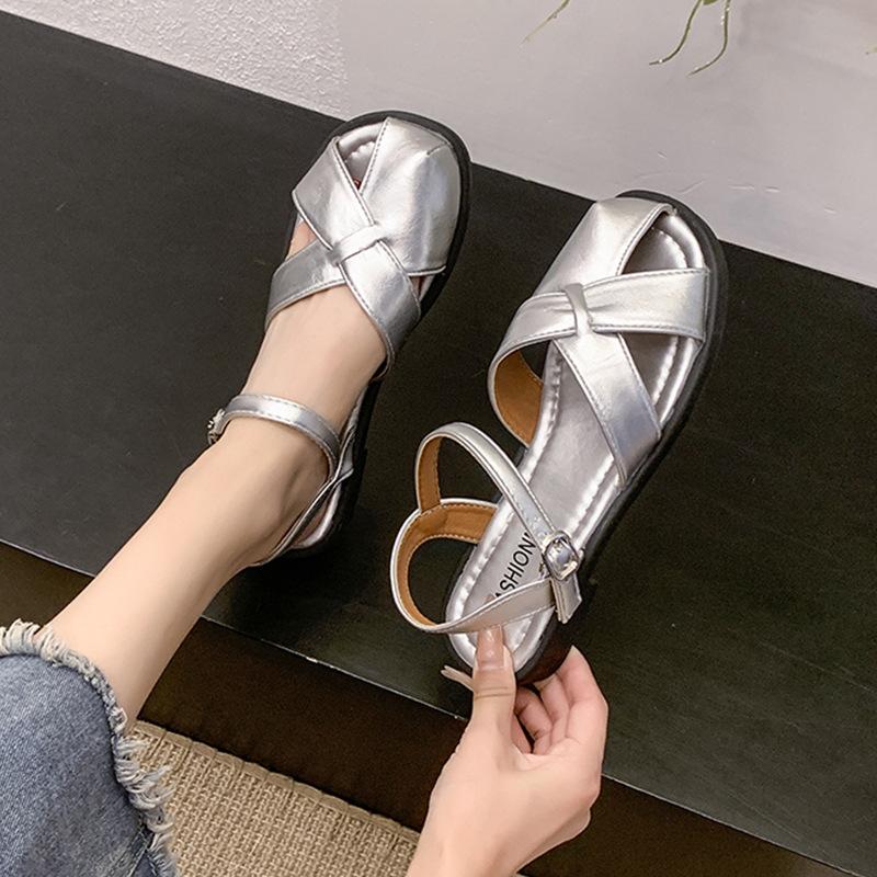 Korean version of fashion bag head sandals 2025 summer new soft-soled non-slip thick heel with skirt and outer sandals