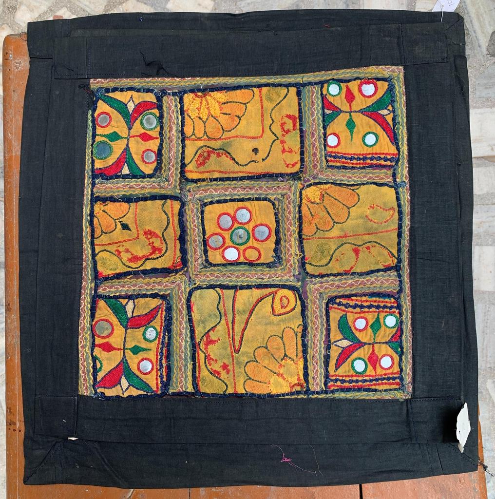 Vintage Altbestand Kissenbezug für Sofa - Ethnische Indische Patchwork-Stickerei