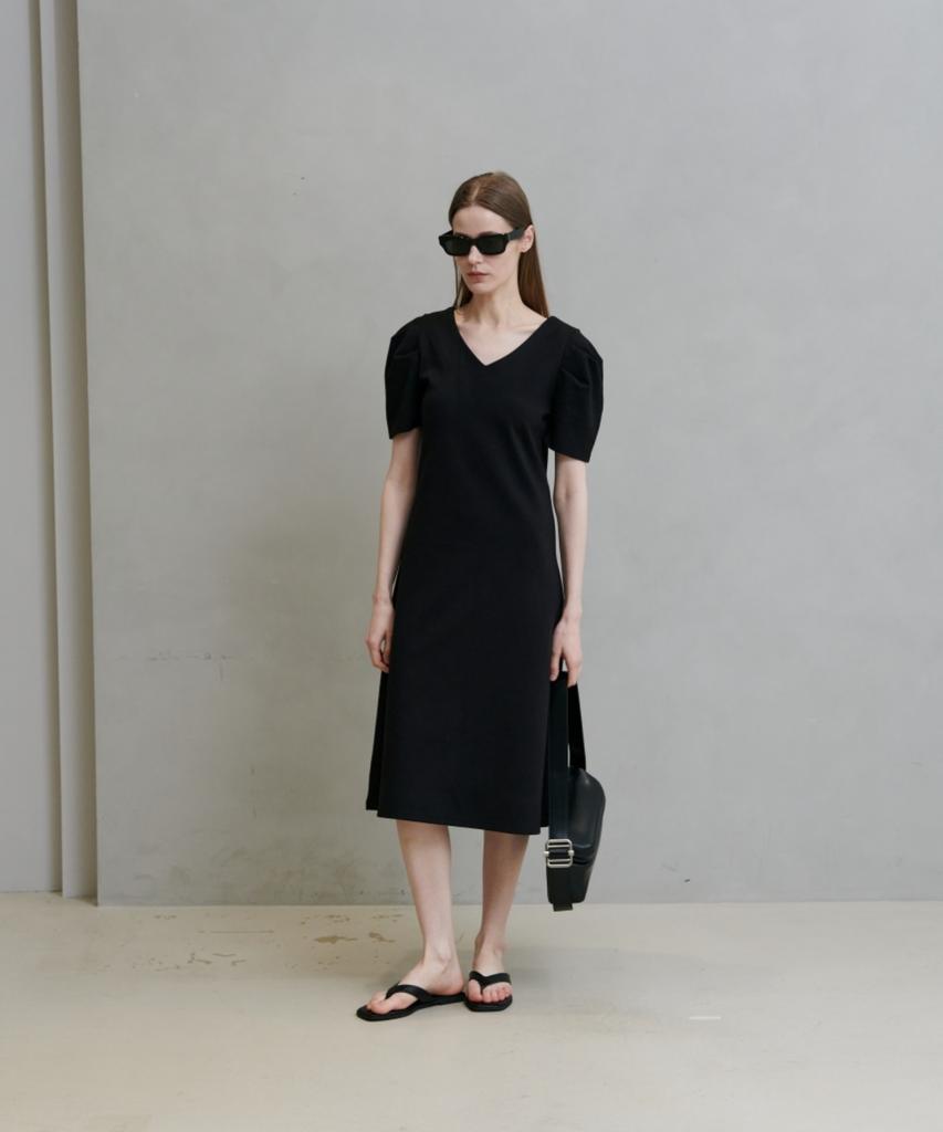 Owaiwai Stretch Volume Dress_Black