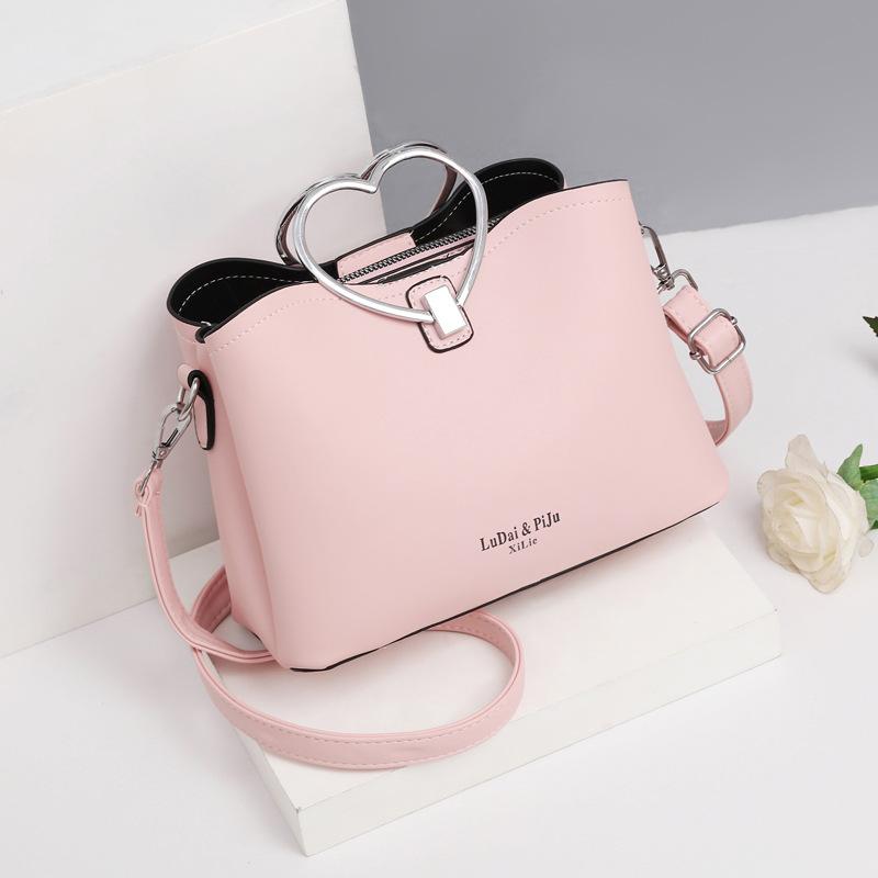 Bags Women's bags Niche high-end women's 2025 new trendy fashion shoulder messenger bags Large capacity portable women's bags