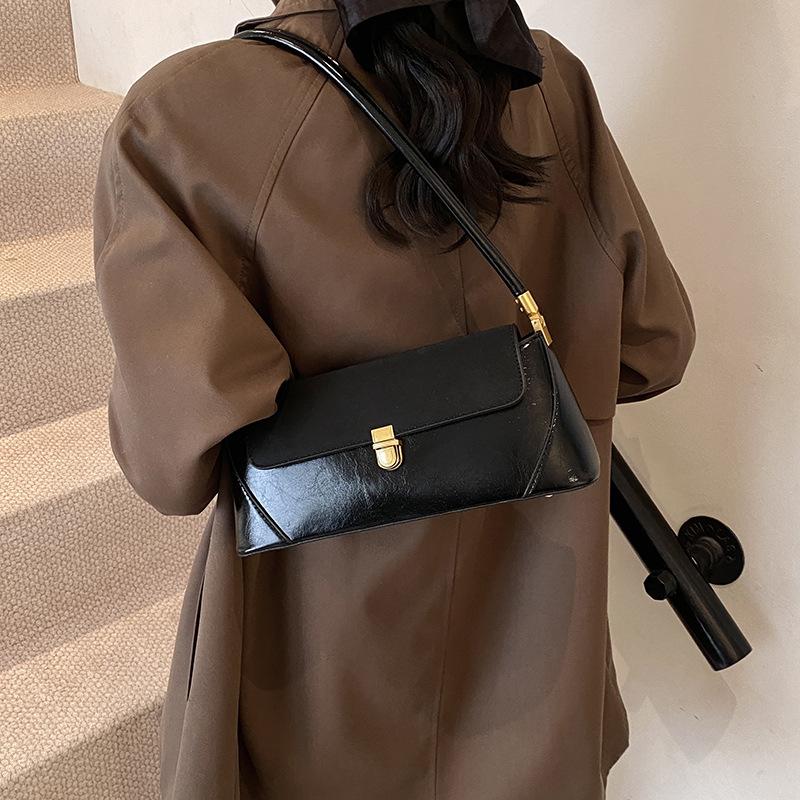 Vintage Niche Commuter Underarm Bag Women's Bag 2025 New Leopard Print Shoulder Bag Fashion Matte Handbag