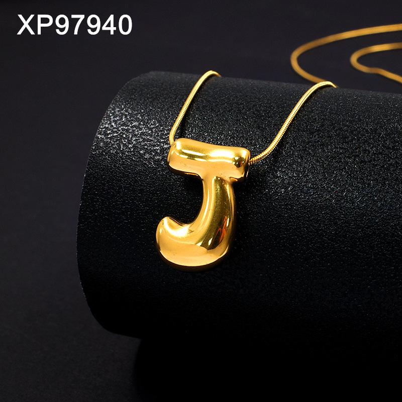 Personalized Gold-Plated Titanium Letter Necklace for Women - Fashionable Clavicle Chain Jewelry