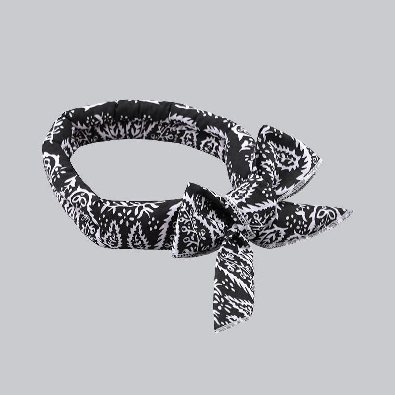 

Outdoor Summer Ice Cooling Scarf Neck Wrap Headband Cooling Bandana Scarf Sports Headband Towel Wristband Sun Protection Scarf чорний